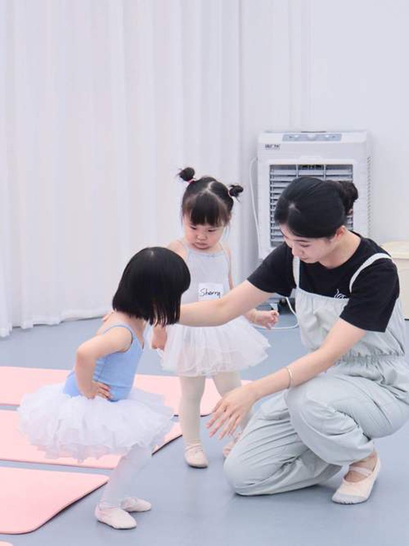 芭蕾舞启蒙